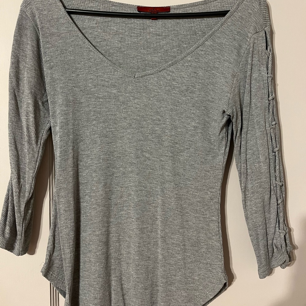 Buckle Red by BKE Women’s top